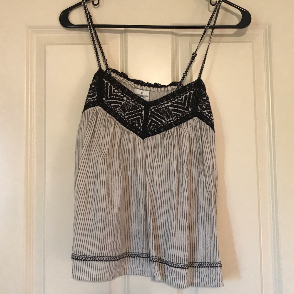 American Eagle, Small, black and white tank